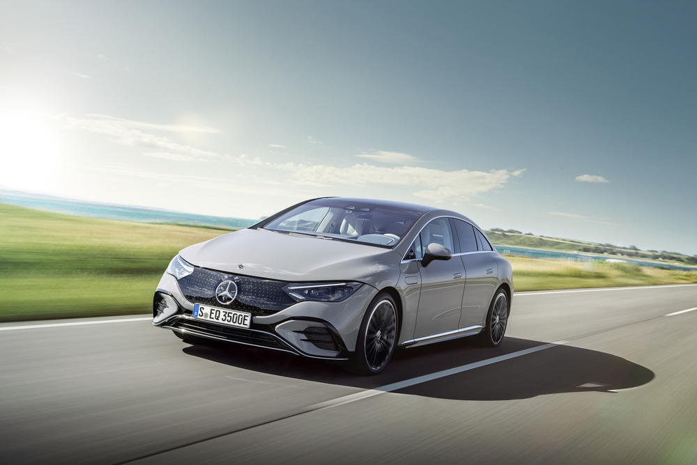 Mercedes new electric E-Class, the EQE capable of 410 miles from one charge